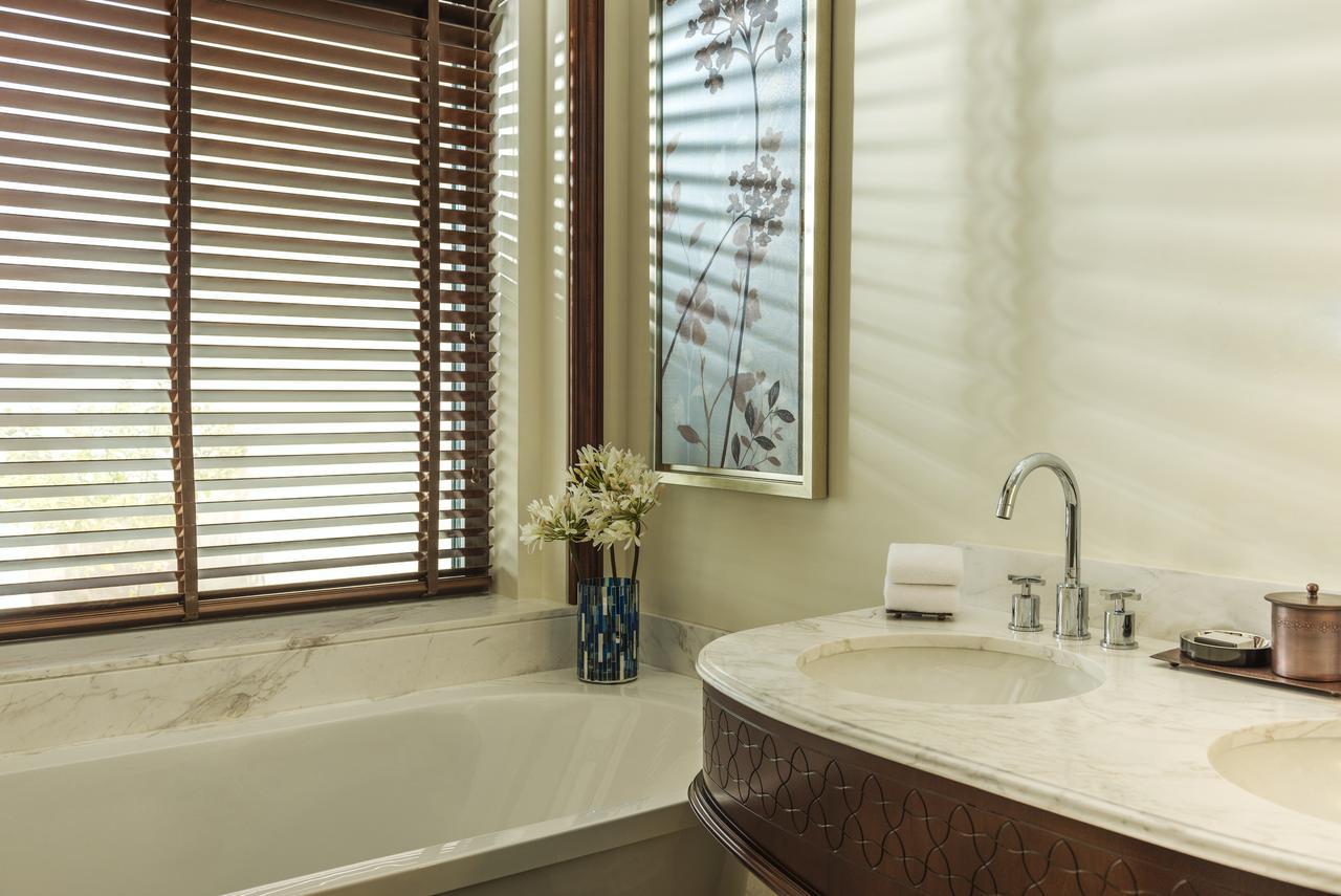 Superior Room Creek View, Guest room, 2 Twin/Single Bed(s)